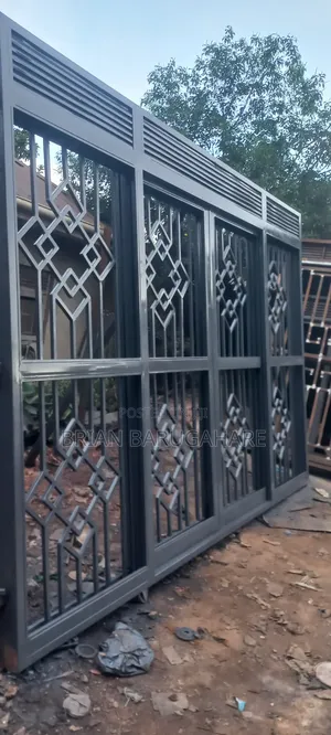 Sliding Door