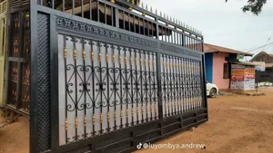 Sliding Gate