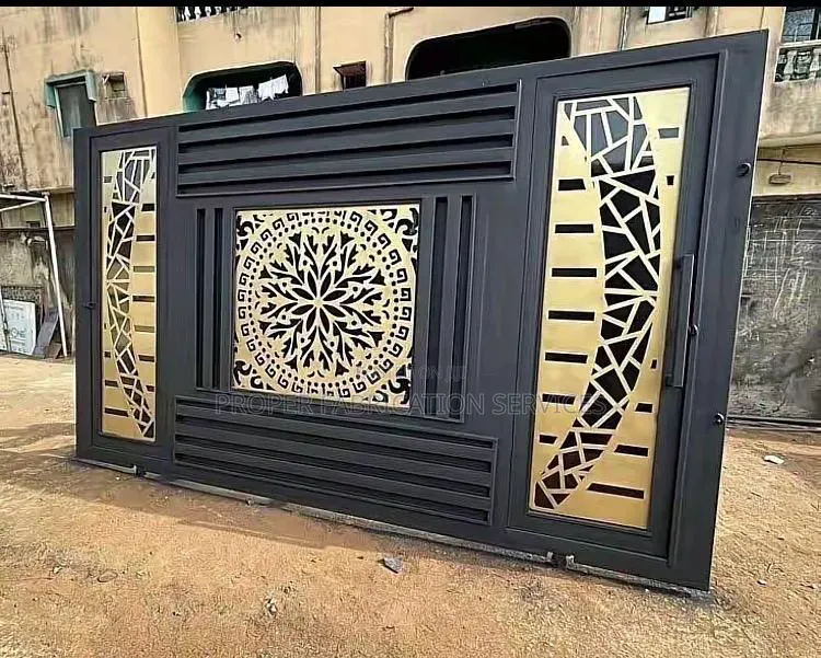 Sliding Door Gate