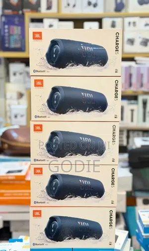 JBL Charge 5 Features a Bold Design,Portable Bluetooth Speaker