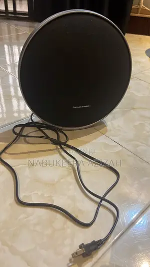 Harman Kardon Onyx Studio 9