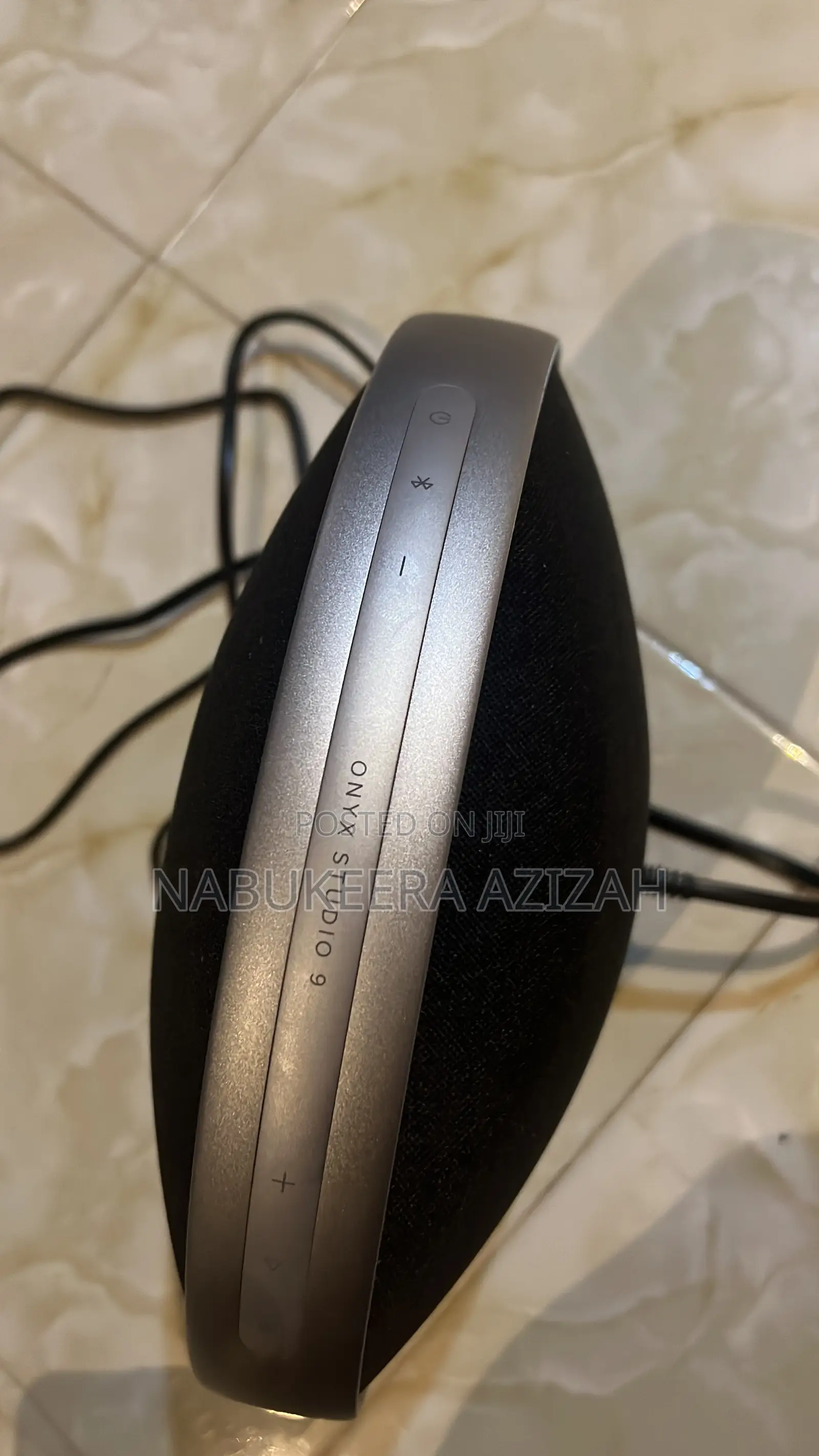 Harman Kardon Onyx Studio 9
