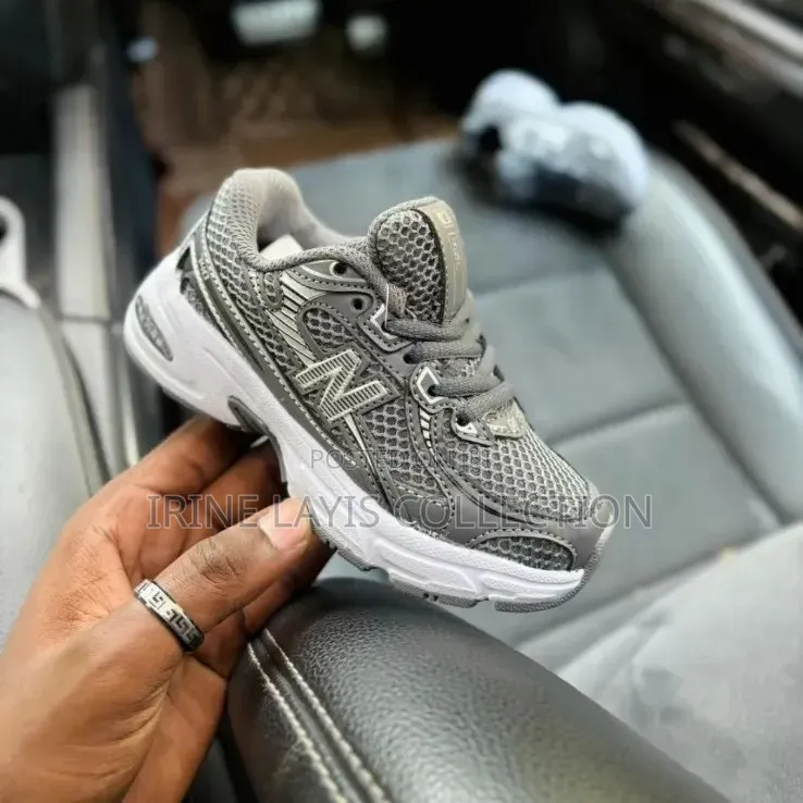 Kids Unisex New Balance 9060 Sneakers.
