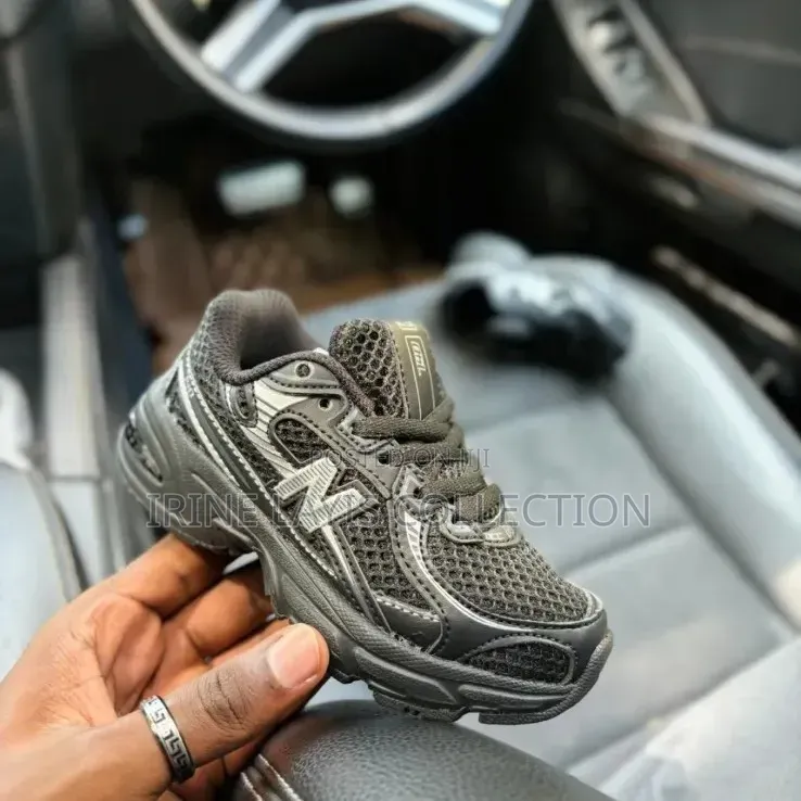 Kids Unisex New Balance 9060 Sneakers.