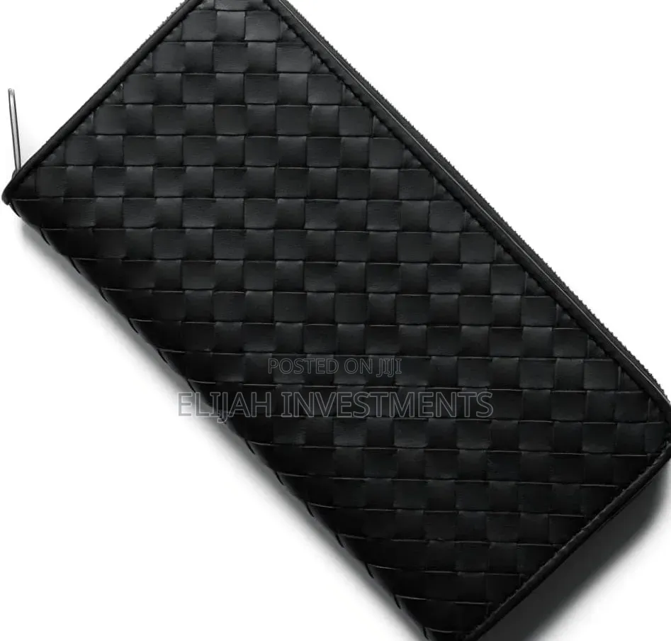 Elegant Leather Bill Folder