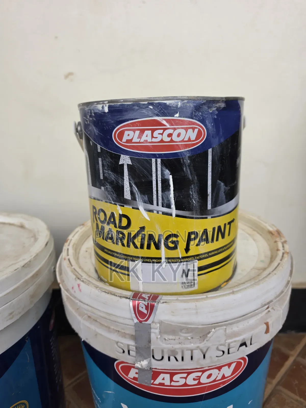 Plascon Road Marking Paint (Yellow)