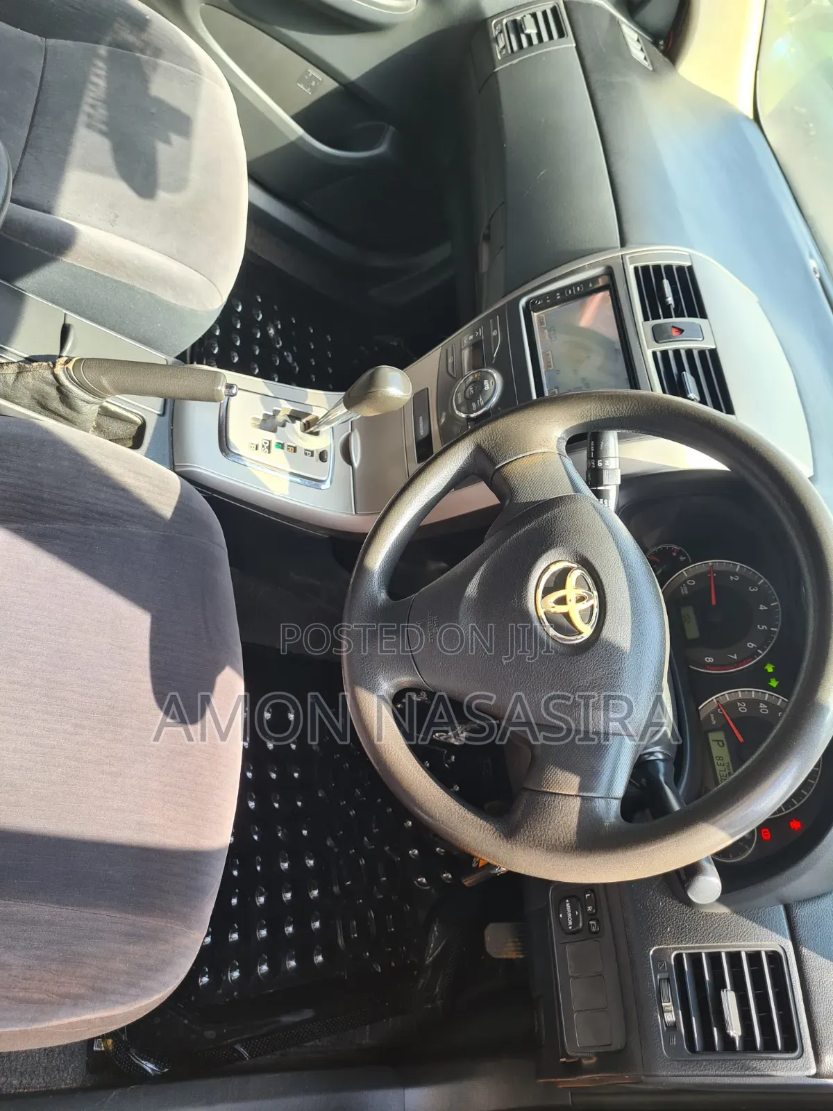 Toyota Corolla Fielder 2010 Silver