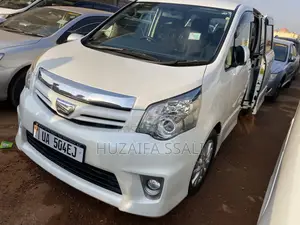 New Toyota Noah 2018 White
