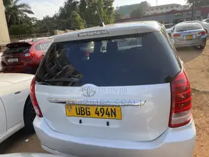 Toyota Wish 2010 White