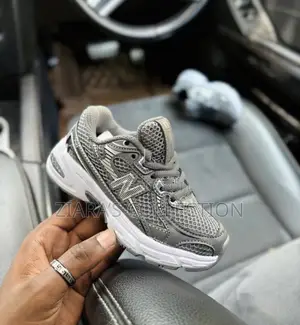 Kids New Balance 740 Sneakers