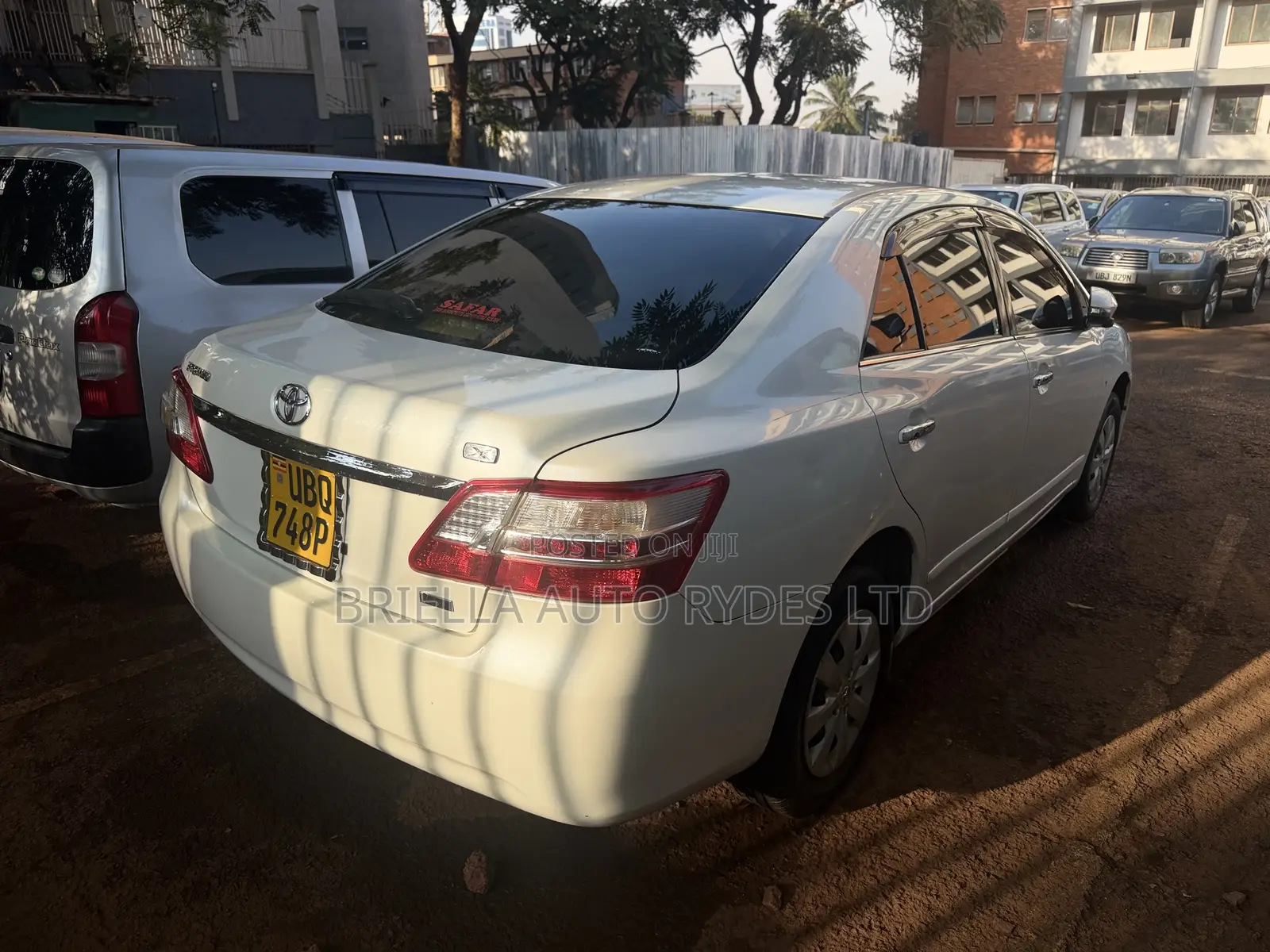 Toyota Premio 2010 White