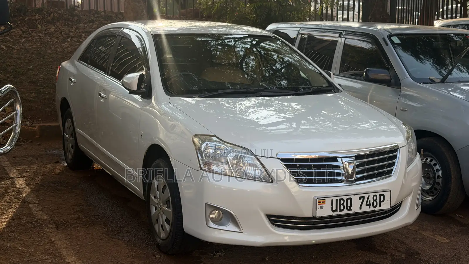 Toyota Premio 2010 White