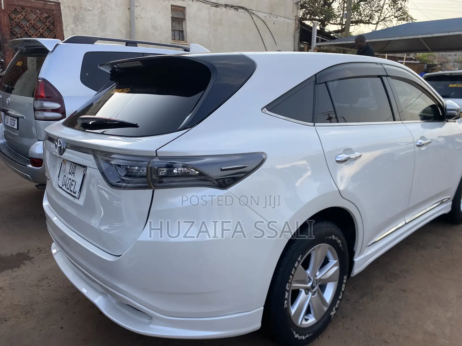 Toyota Harrier 2023 White