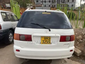 Toyota Ipsum 2008 White