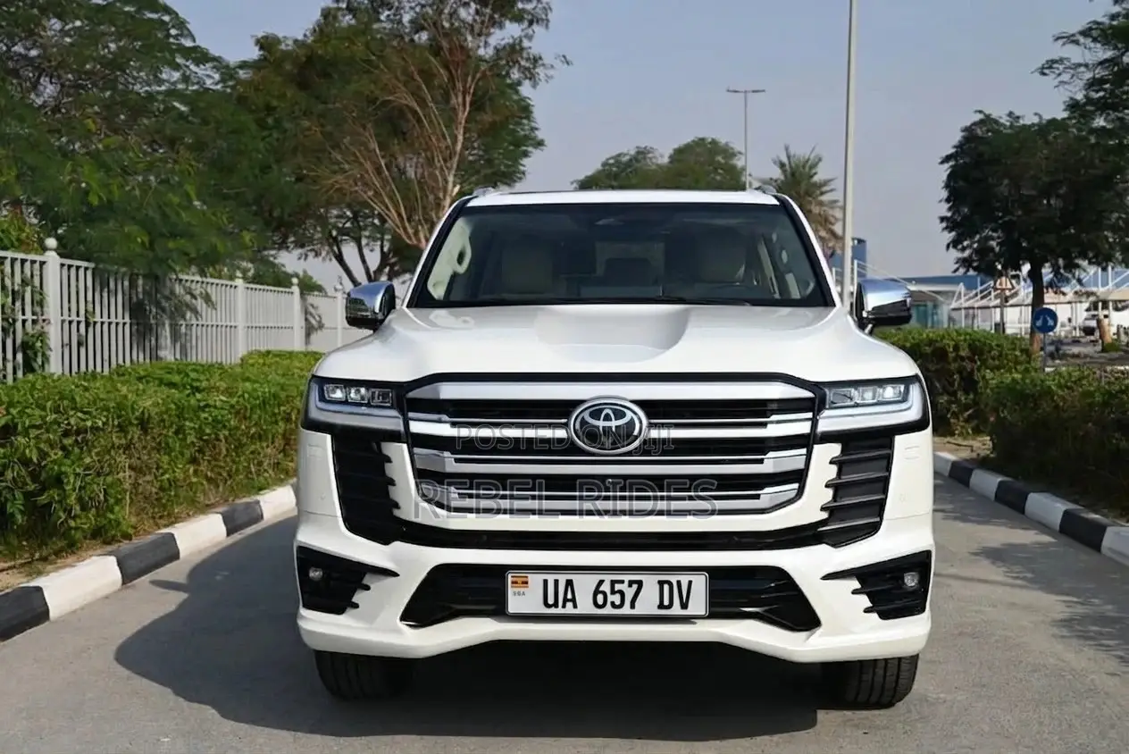 Toyota Land Cruiser V6 2026 for Hire