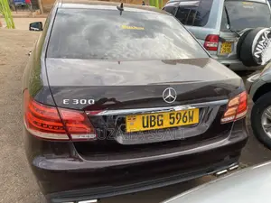 Mercedes-Benz E300 2010 Gray