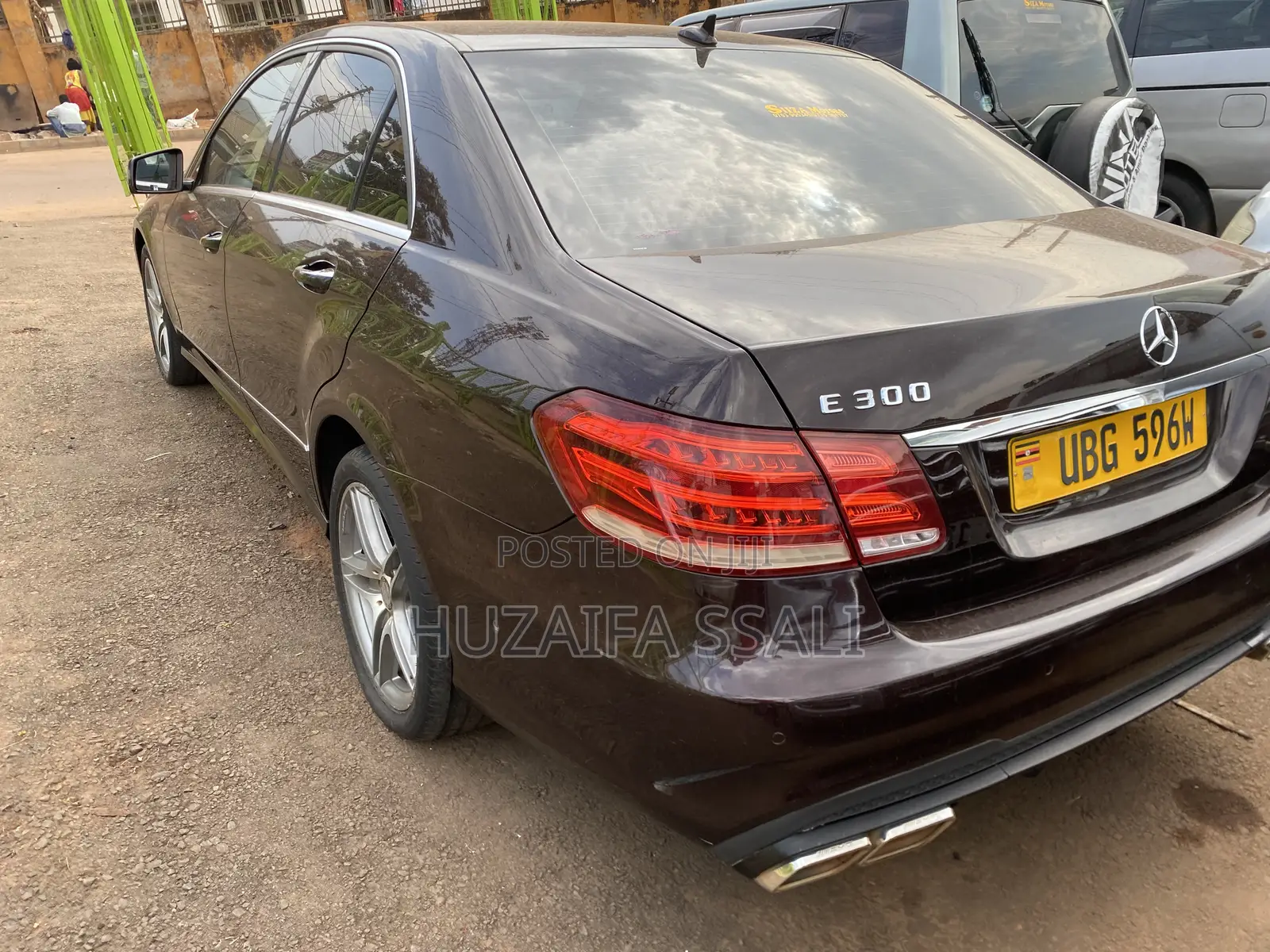 Mercedes-Benz E300 2010 Gray