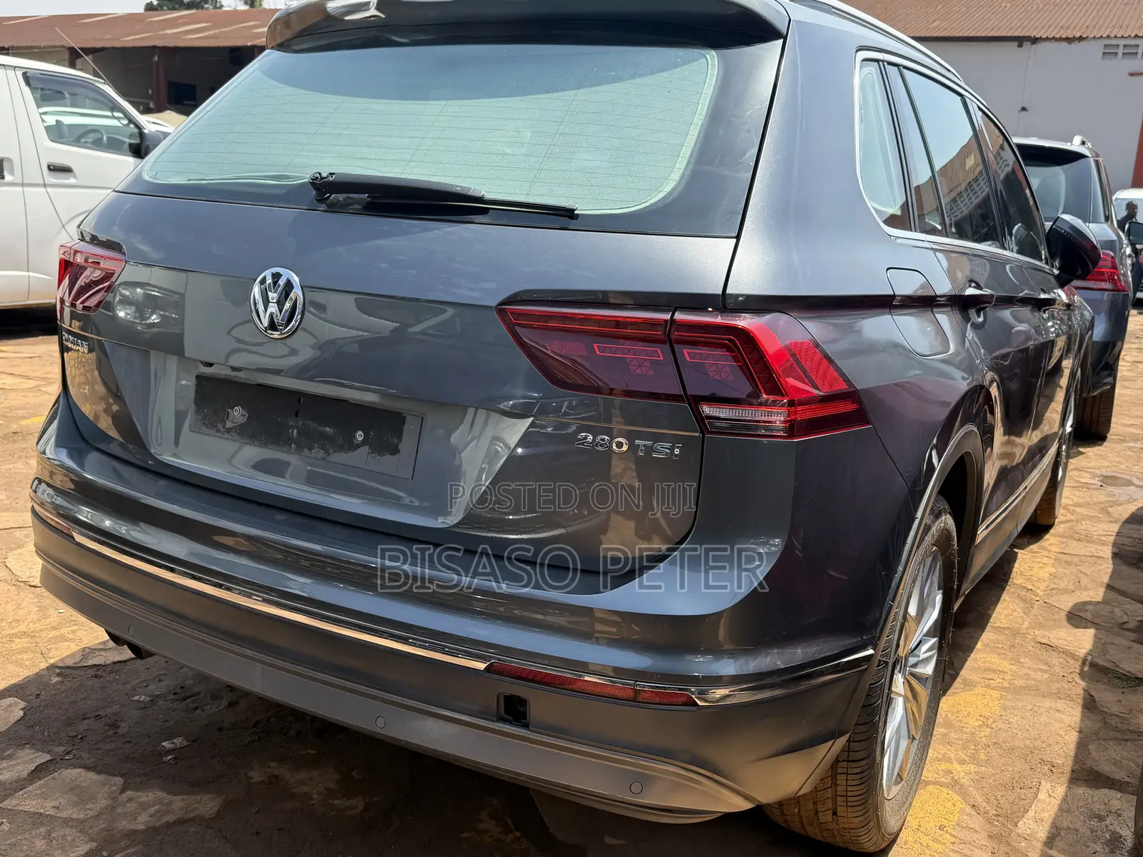 Volkswagen Tiguan 2.0T S AWD 4MOTION 2018 Gray