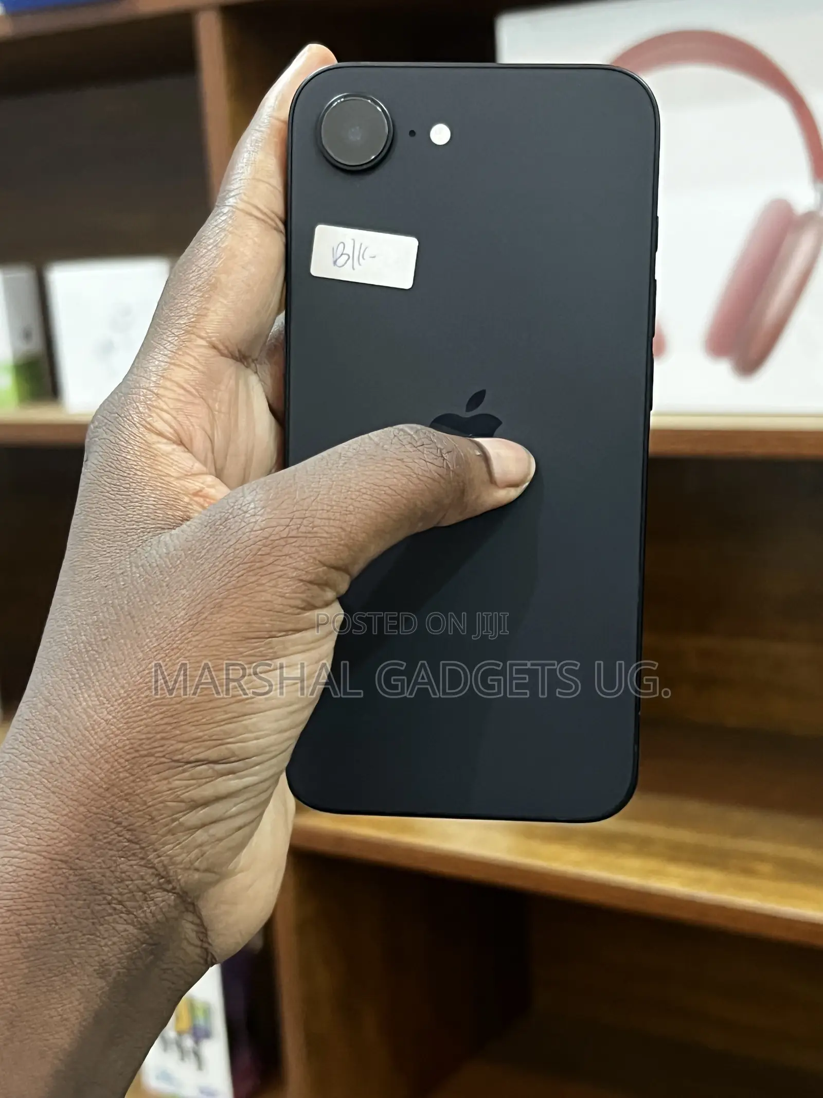 Apple iPhone 16e 128 GB Black