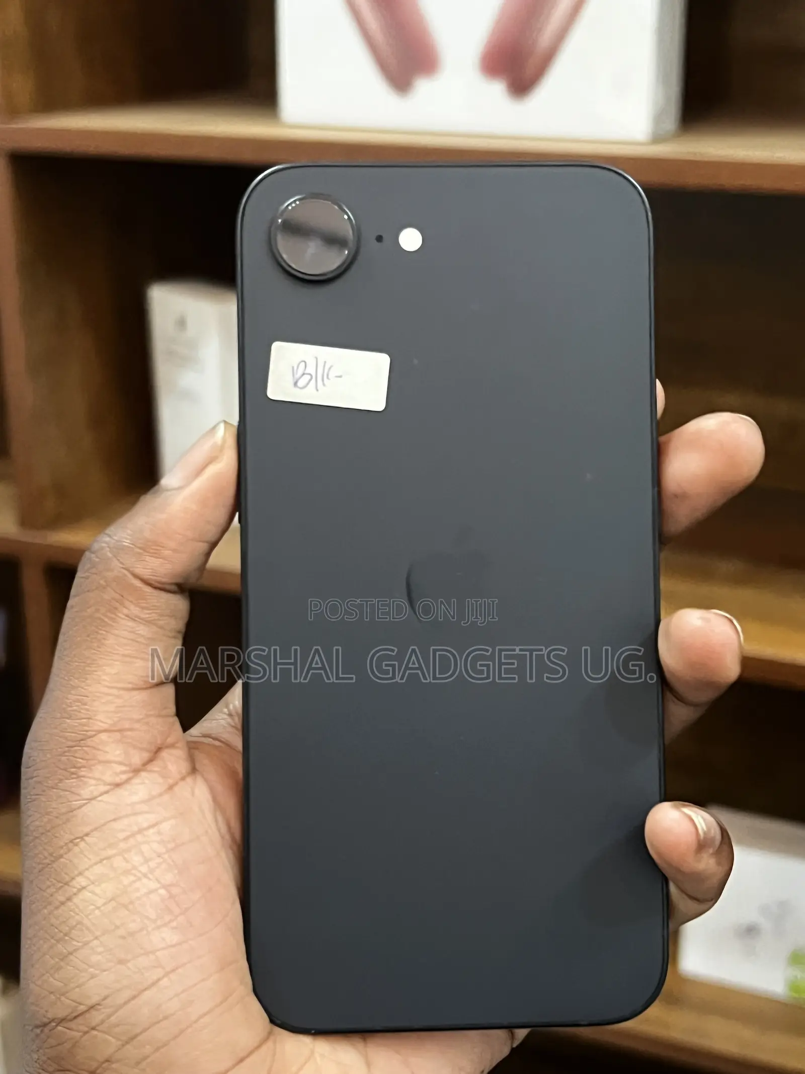 Apple iPhone 16e 128 GB Black
