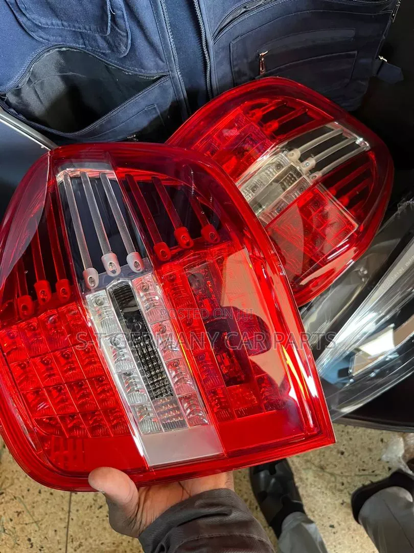 W164 Rear Lights