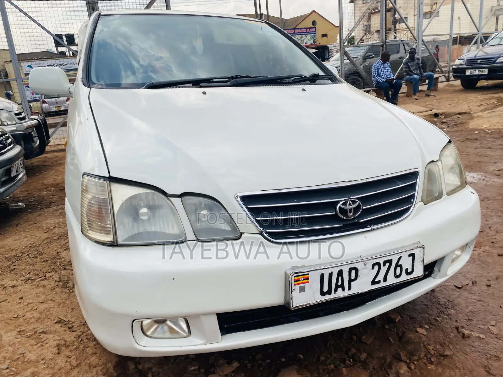 Toyota Gaia 1999 White