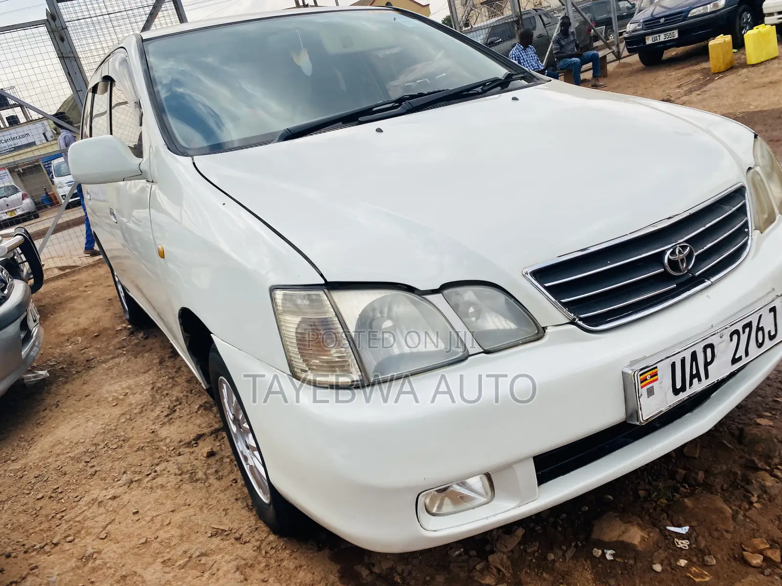 Toyota Gaia 1999 White