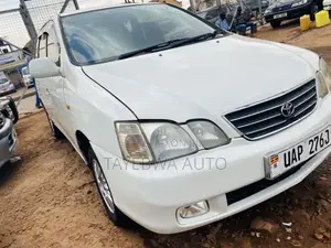 Toyota Gaia 1999 White