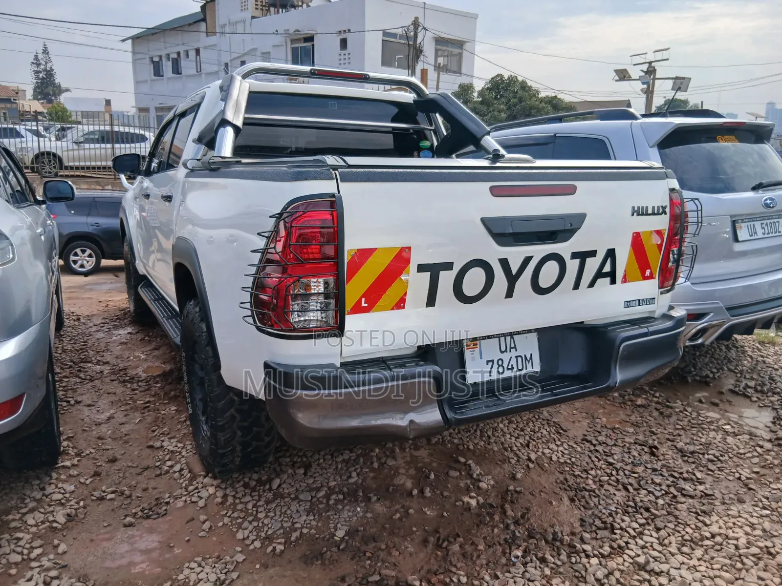 Toyota Hilux 2019 White