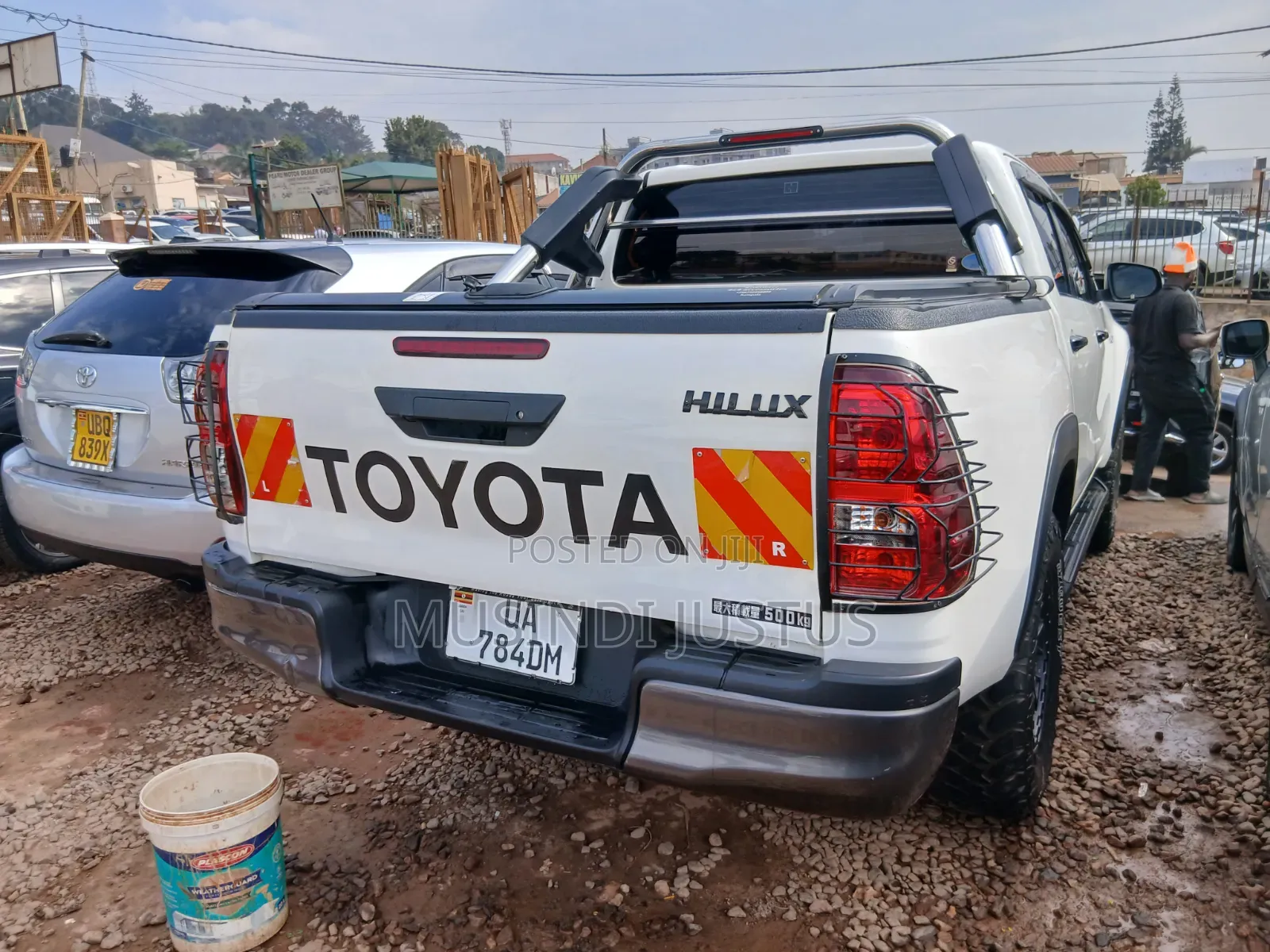 Toyota Hilux 2019 White
