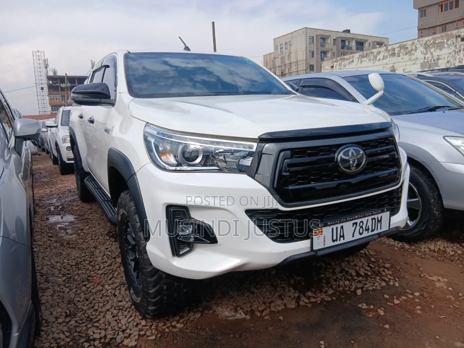 Toyota Hilux 2019 White