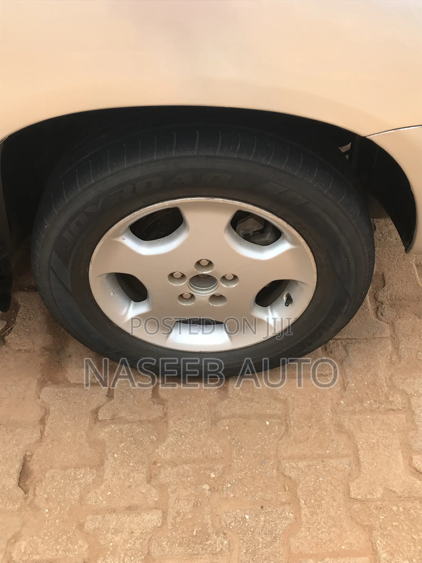 Toyota Kluger 2004 Silver