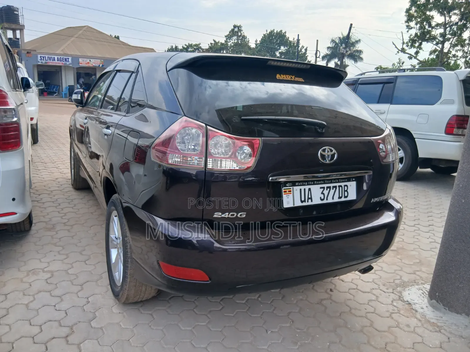 Toyota Harrier 2010 Maroon