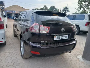 Toyota Harrier 2010 Maroon