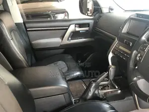 Toyota Land Cruiser Prado 2018 Black