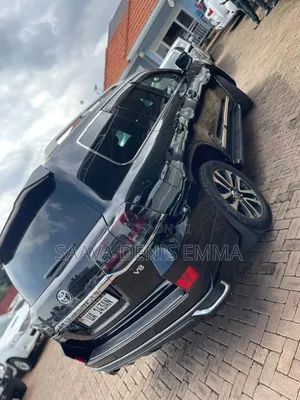 Toyota Land Cruiser 4.6 V8 ZX 2016 Black