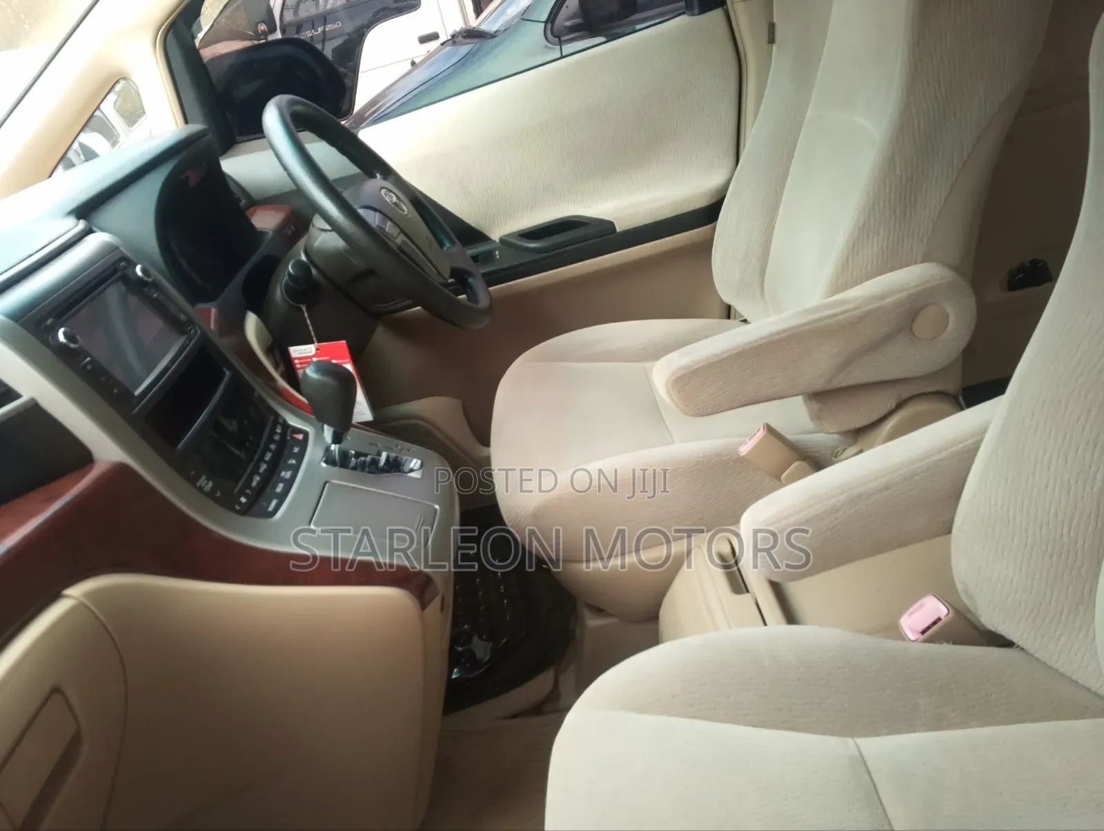Toyota Alphard 2010 Black
