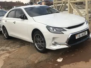 Toyota Mark X 2014 White