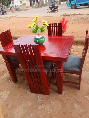 Dining Table 4seater