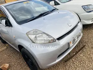 Toyota Passo 2005 Silver
