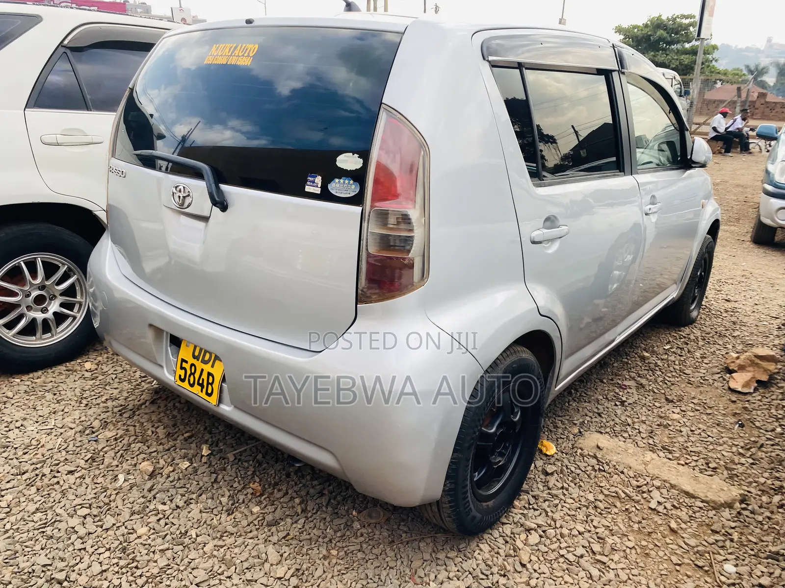 Toyota Passo 2005 Silver