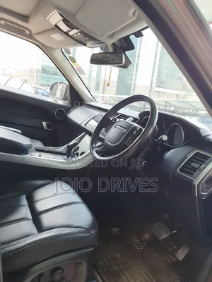 Land Rover Range Rover Sport Dynamic 4x4 (5.0L 8cyl 8A) 2016 Gold