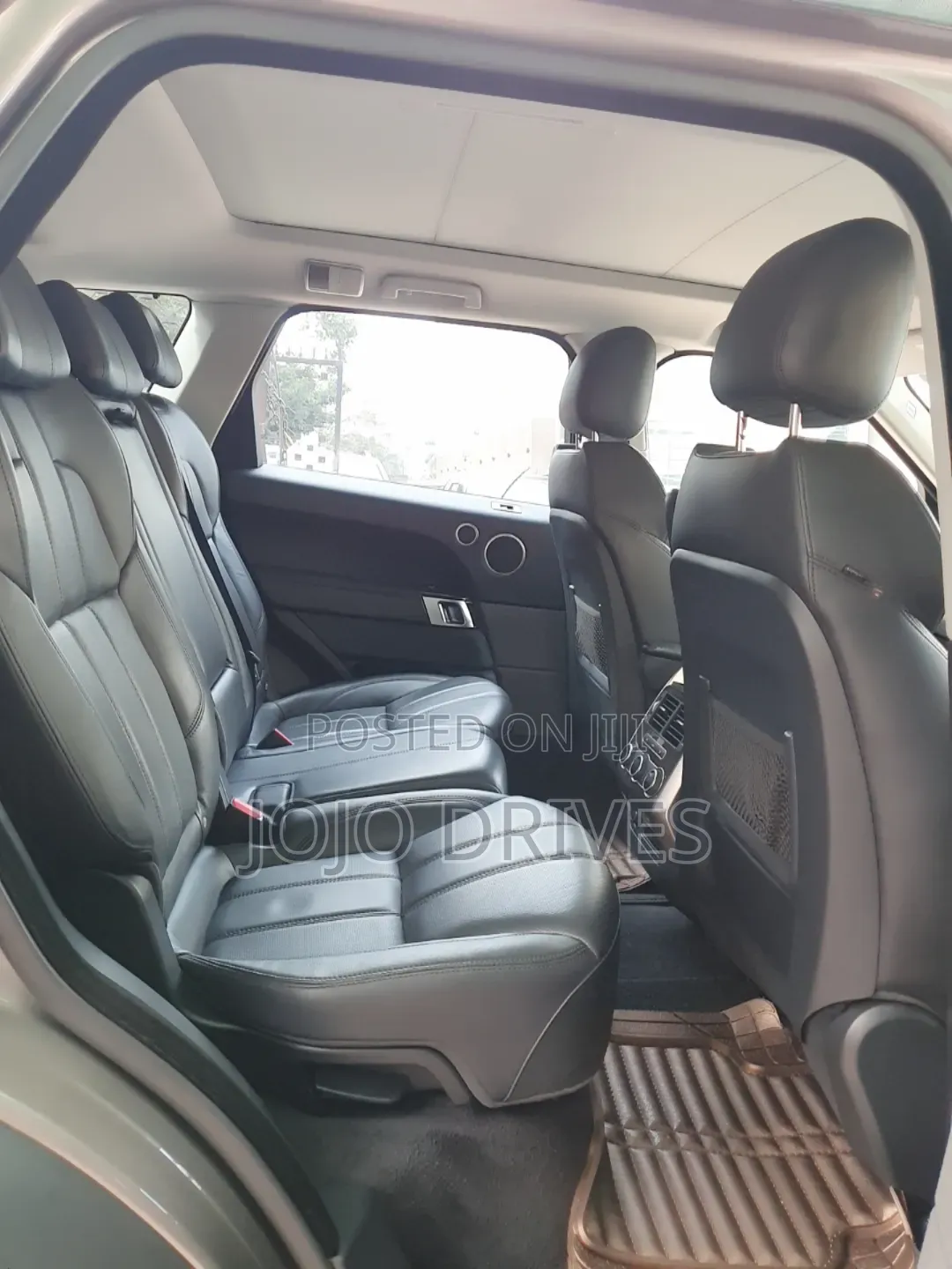 Land Rover Range Rover Sport Dynamic 4x4 (5.0L 8cyl 8A) 2016 Gold