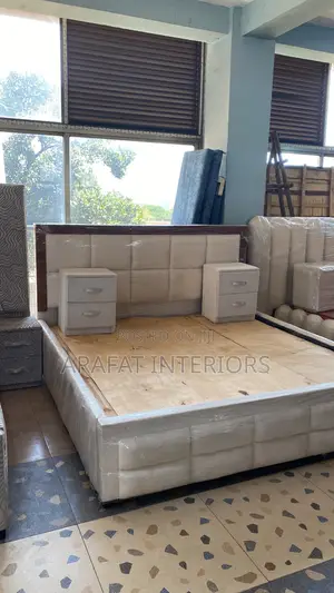 Brand New Modern King Size Upholstered Bed Set.