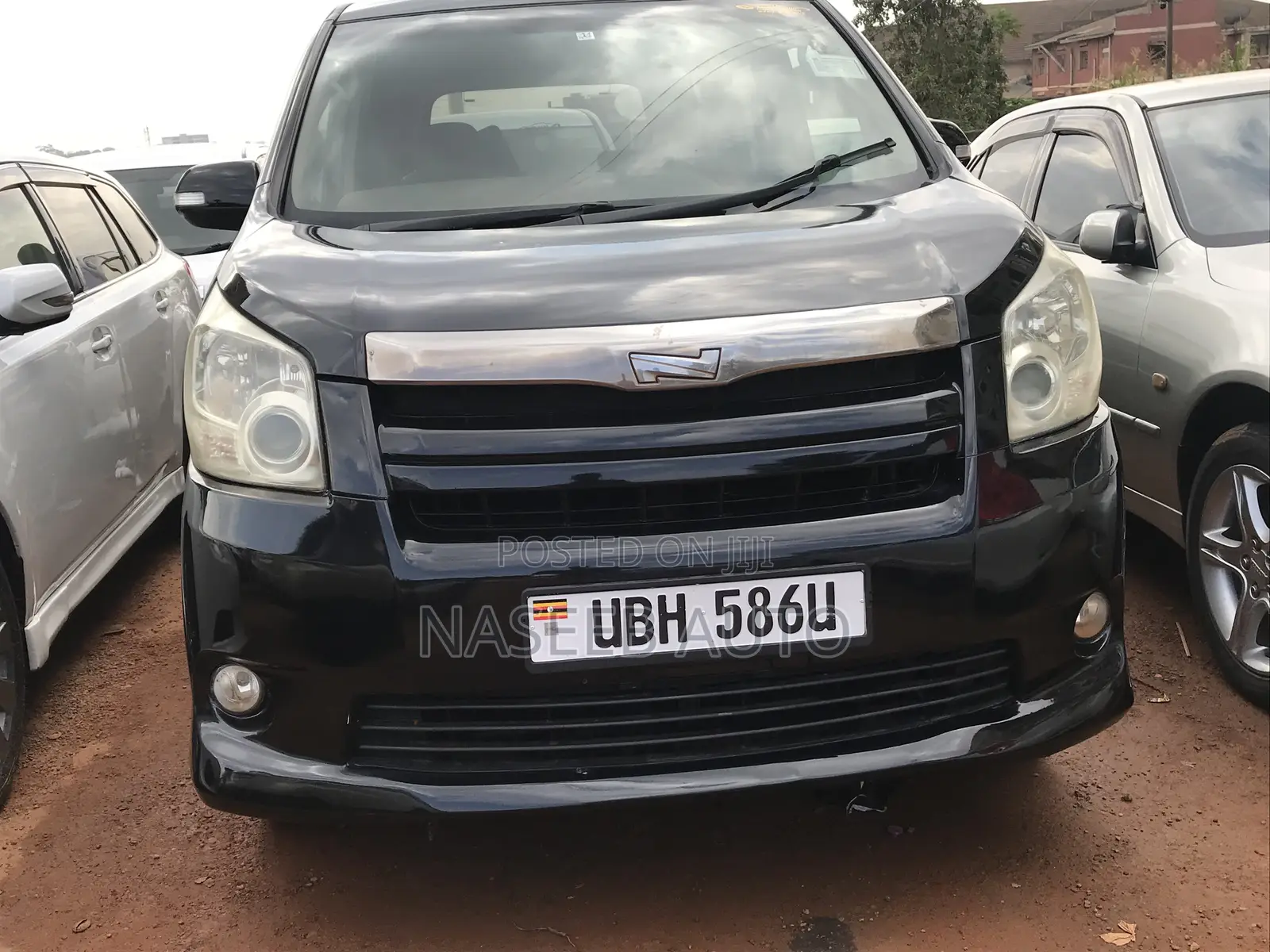 Toyota Noah 2009 Black