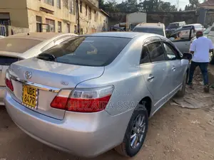 Toyota Premio 2015 Silver