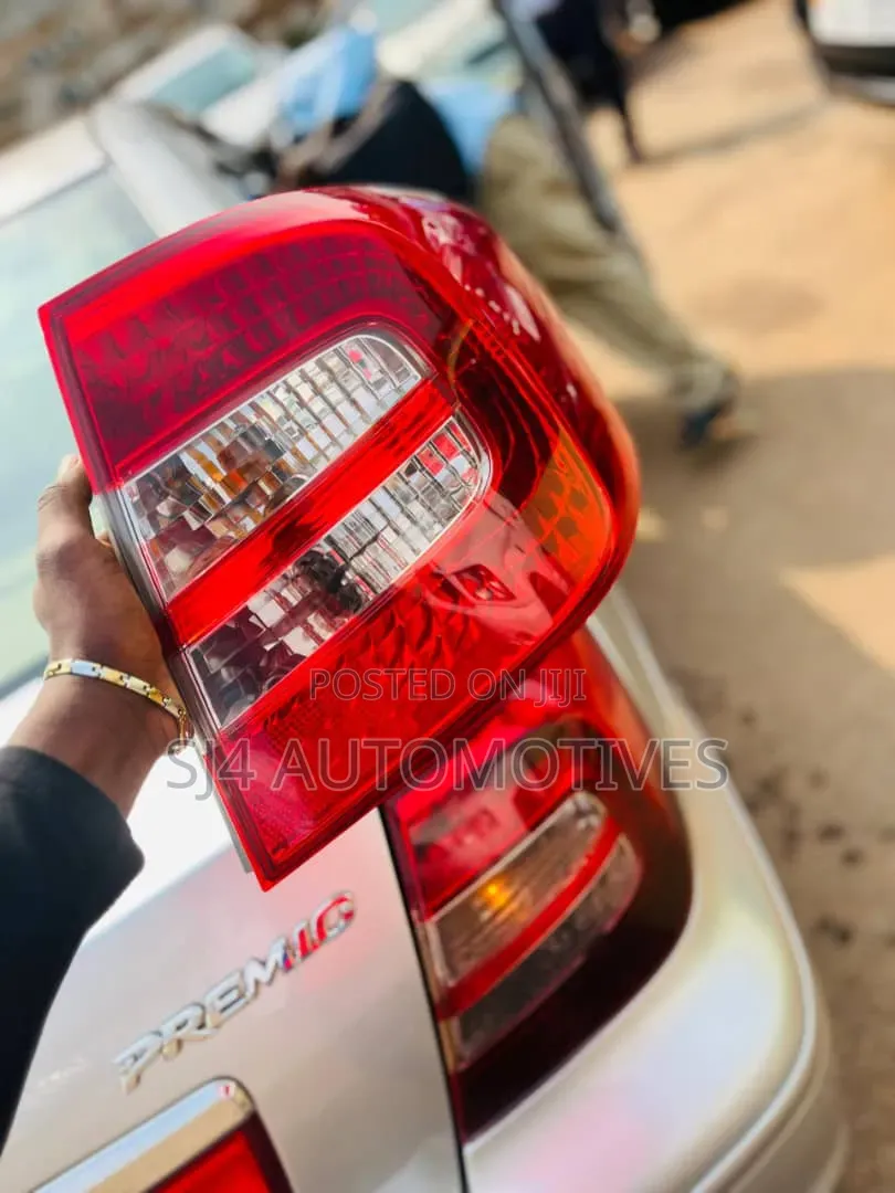 Rear Lights Toyota Premio X