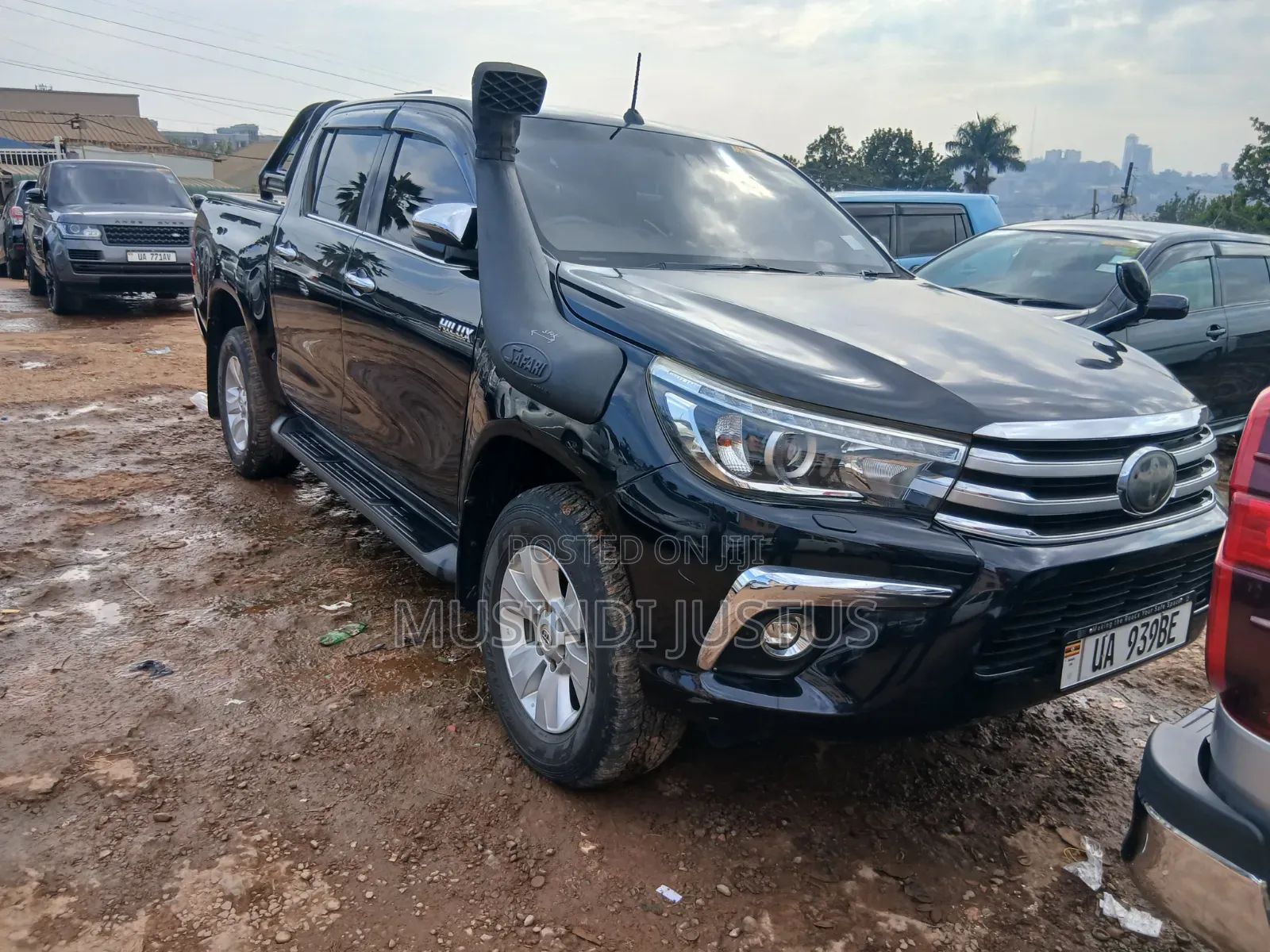 Toyota Hilux 2018 Black