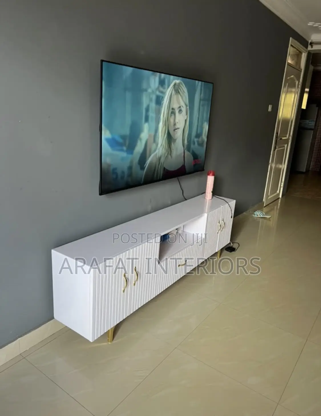 Aqua Elegance Living Room Suite Tv Stand