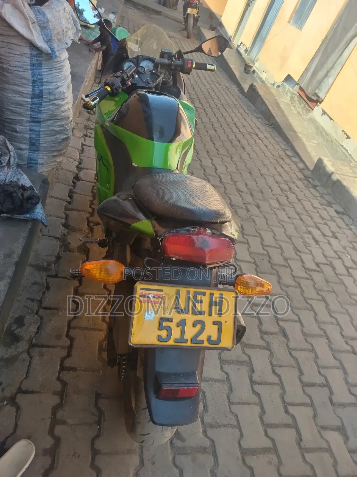 Kawasaki Ninja 300 2011 Black